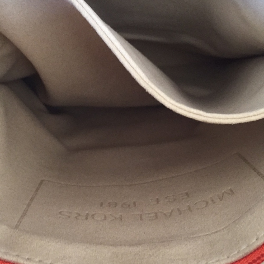 Michael Kors Neoprene Orange Crossbody Bag! - Picture 8 of 8